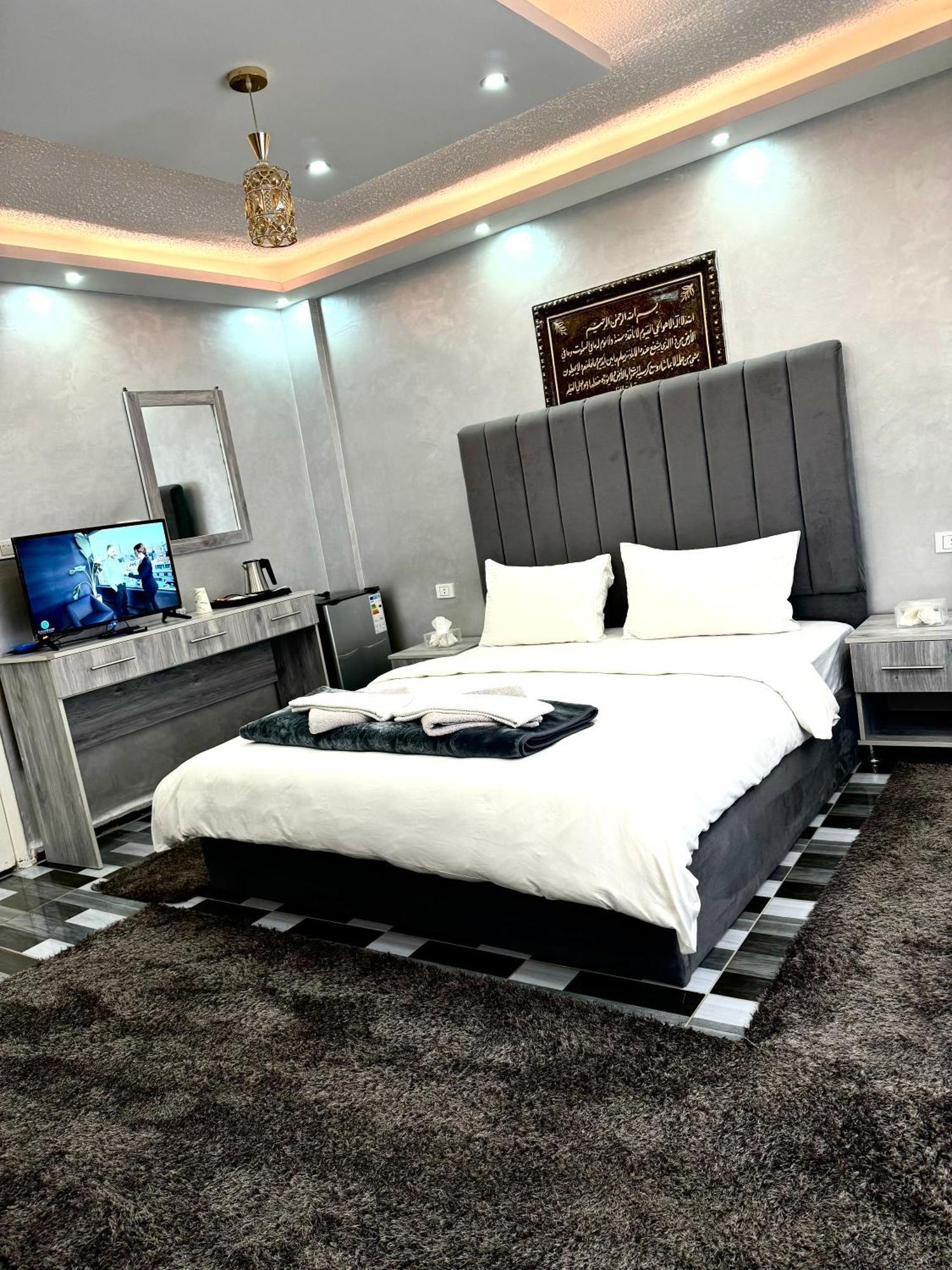 Petra Pillars Hostel وادي موسى المظهر الخارجي الصورة